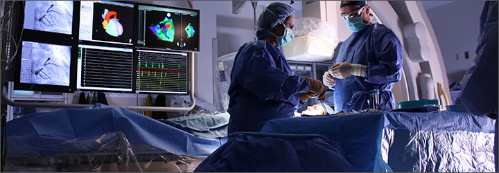 General-Surgery_surgeons-and-patient-operating-room_720x250-1.jpg